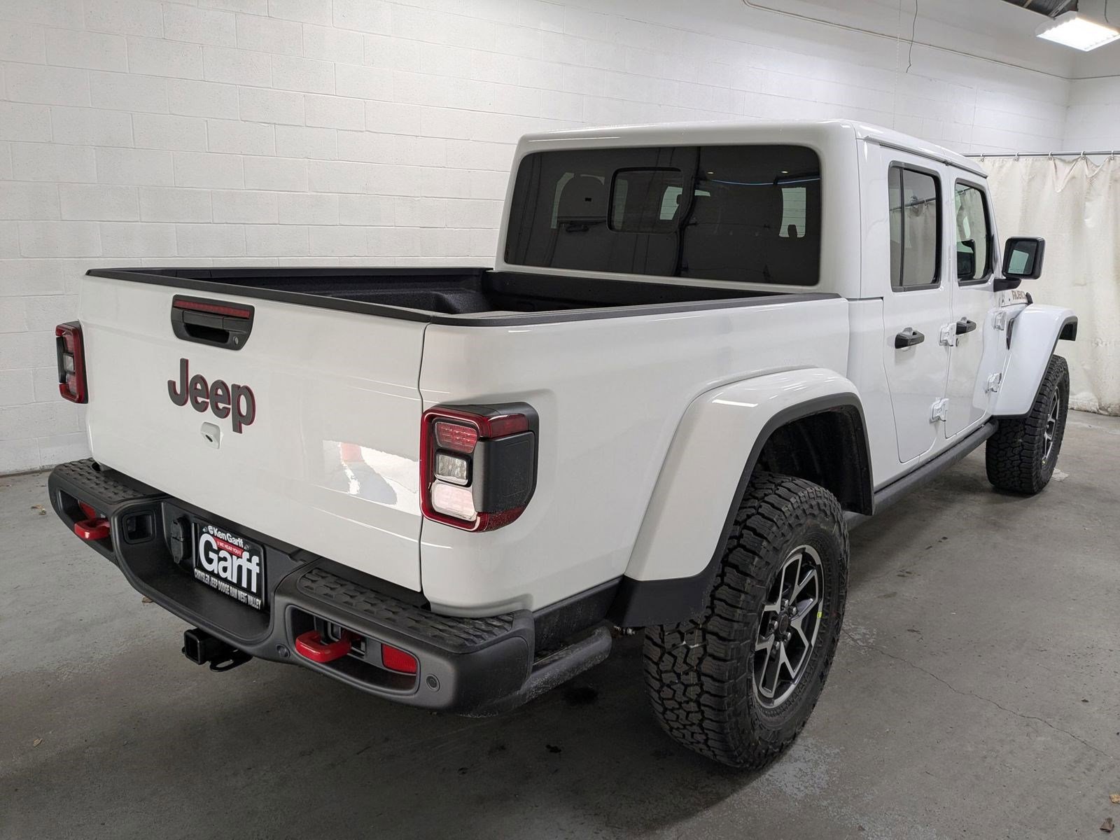2025 Jeep Gladiator Rubicon photo 3
