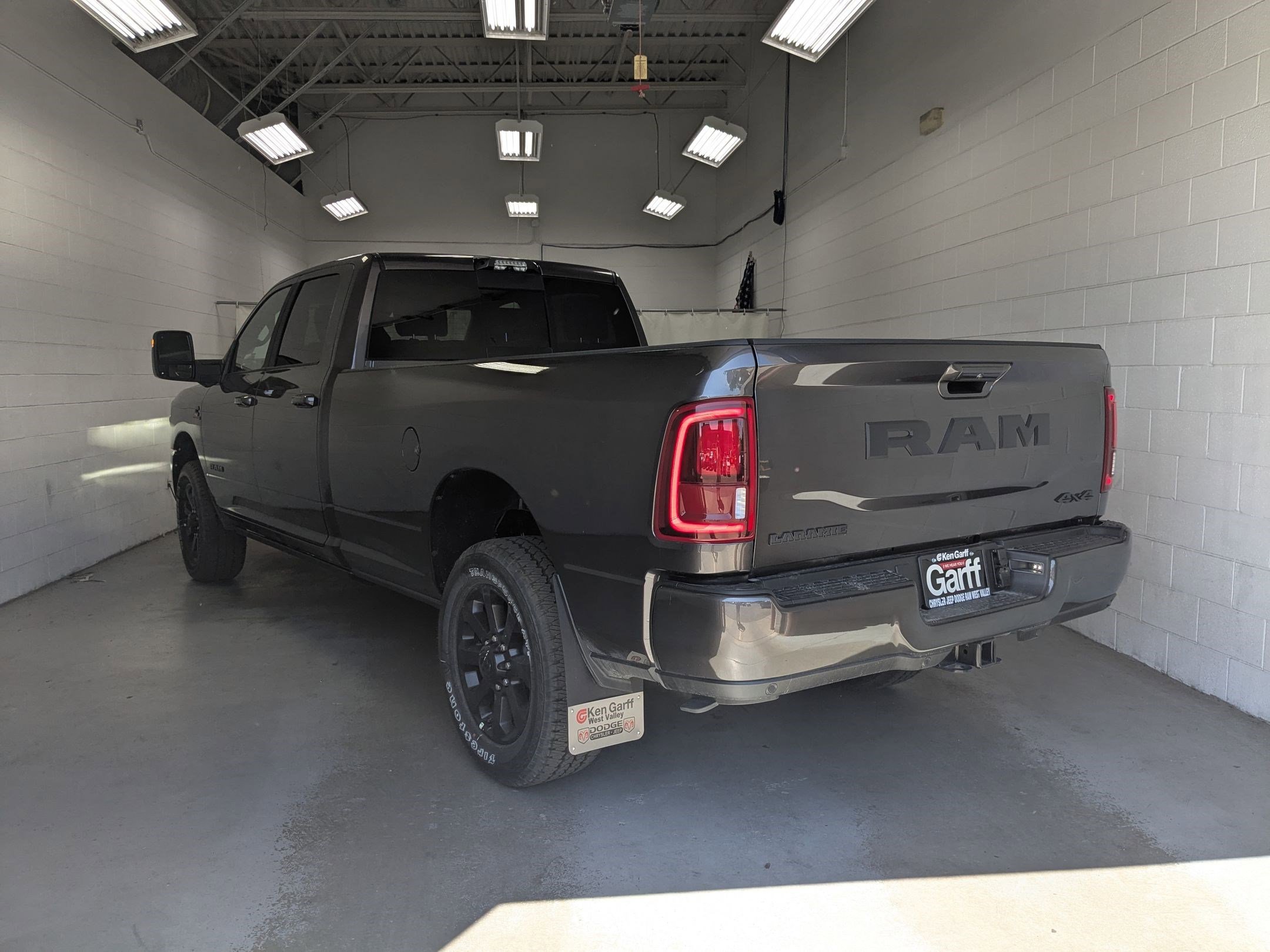 2025 Ram 3500 Laramie photo 2