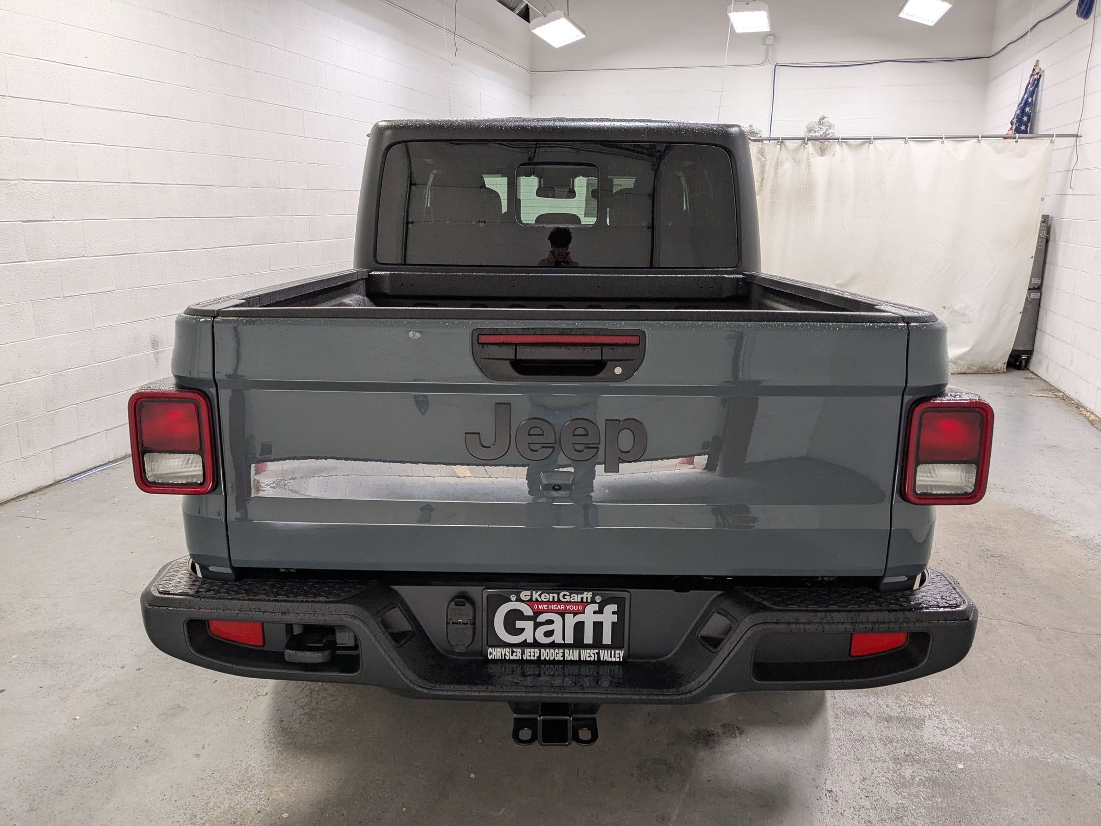 2025 Jeep Gladiator Sport S photo 4