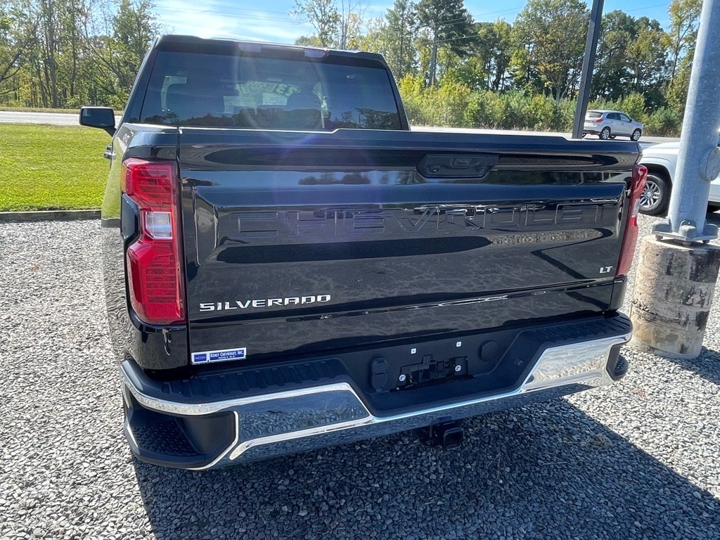 Used 2023 Chevrolet Silverado 1500 LT 4x4 LT  Crew Cab 5.8 ft. SB w/1LT