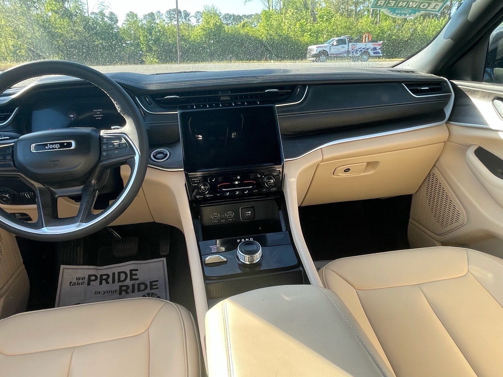 2025 Jeep Grand Cherokee L Limited - Photo 13
