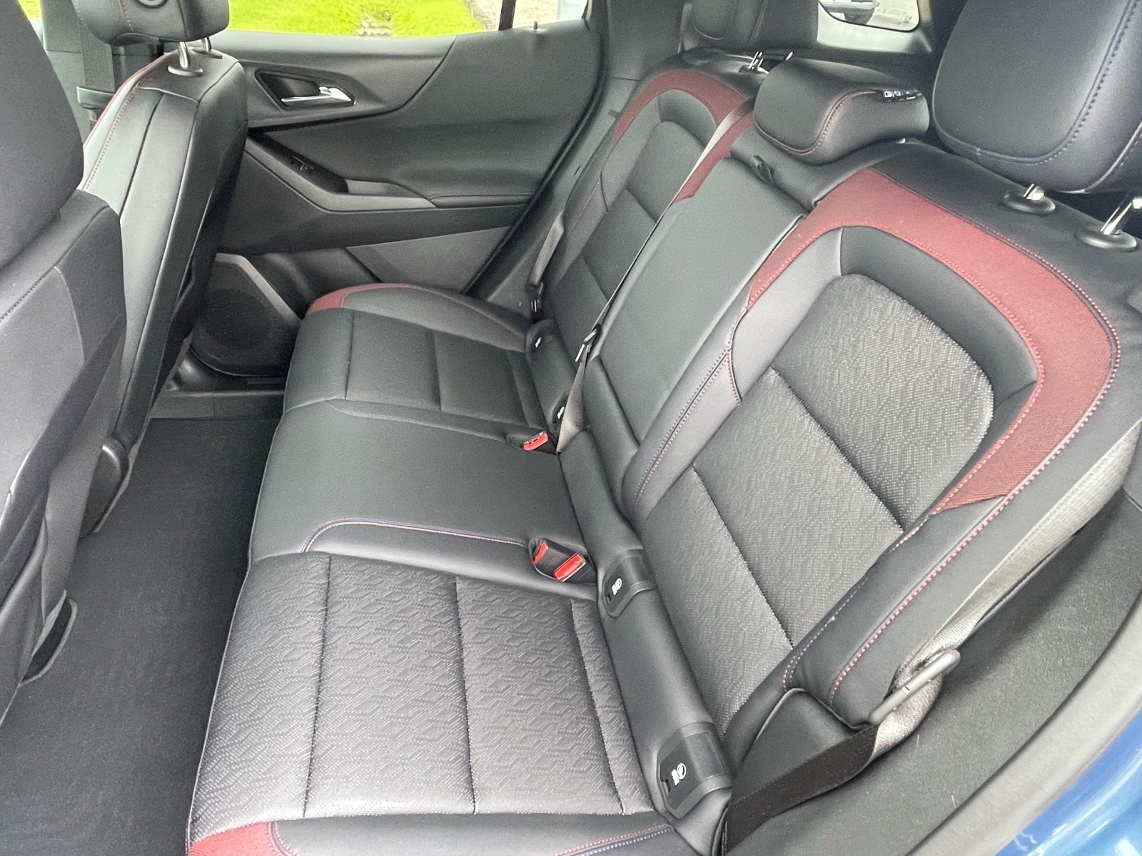 2025 Chevrolet Equinox RS - Photo 6