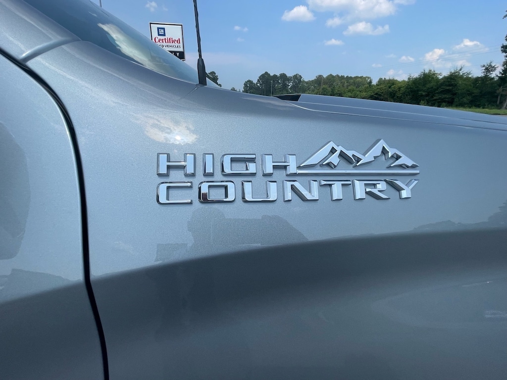 New 2026 Chevrolet Silverado 1500 High Country Truck
