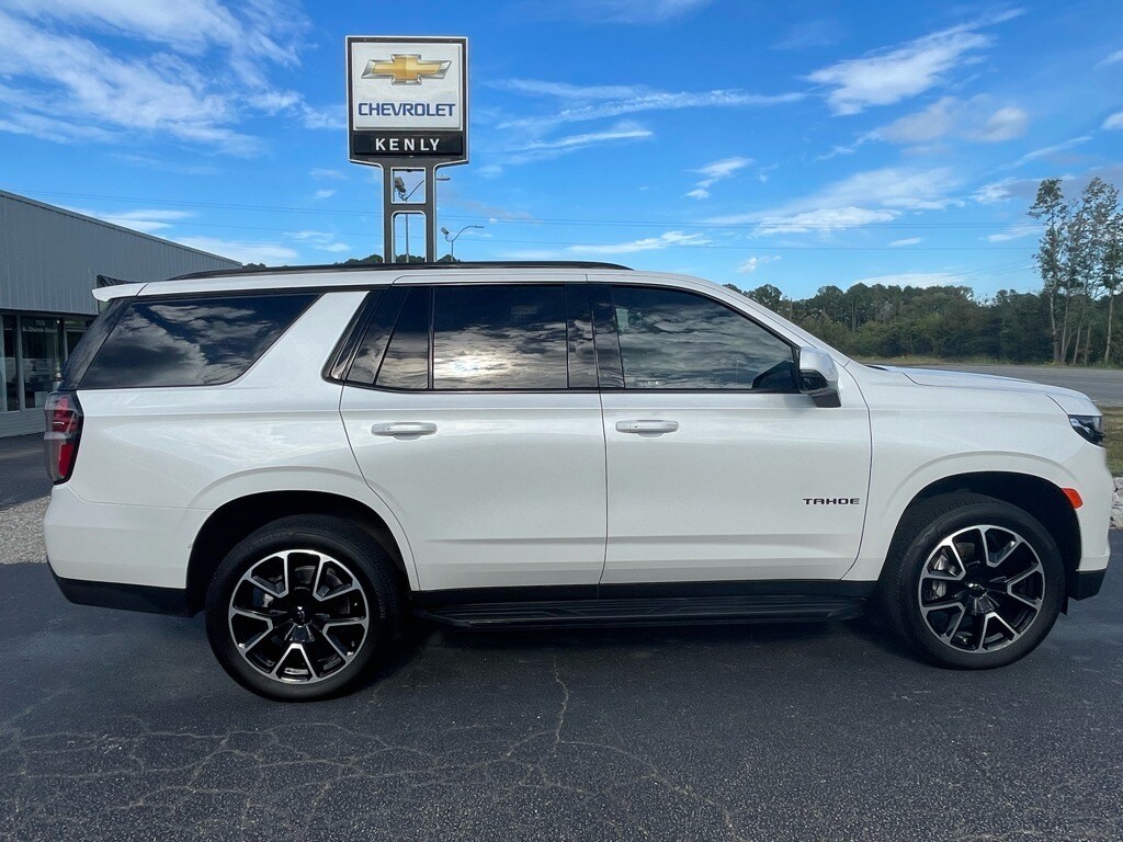 2023 Chevrolet Tahoe RST photo 3