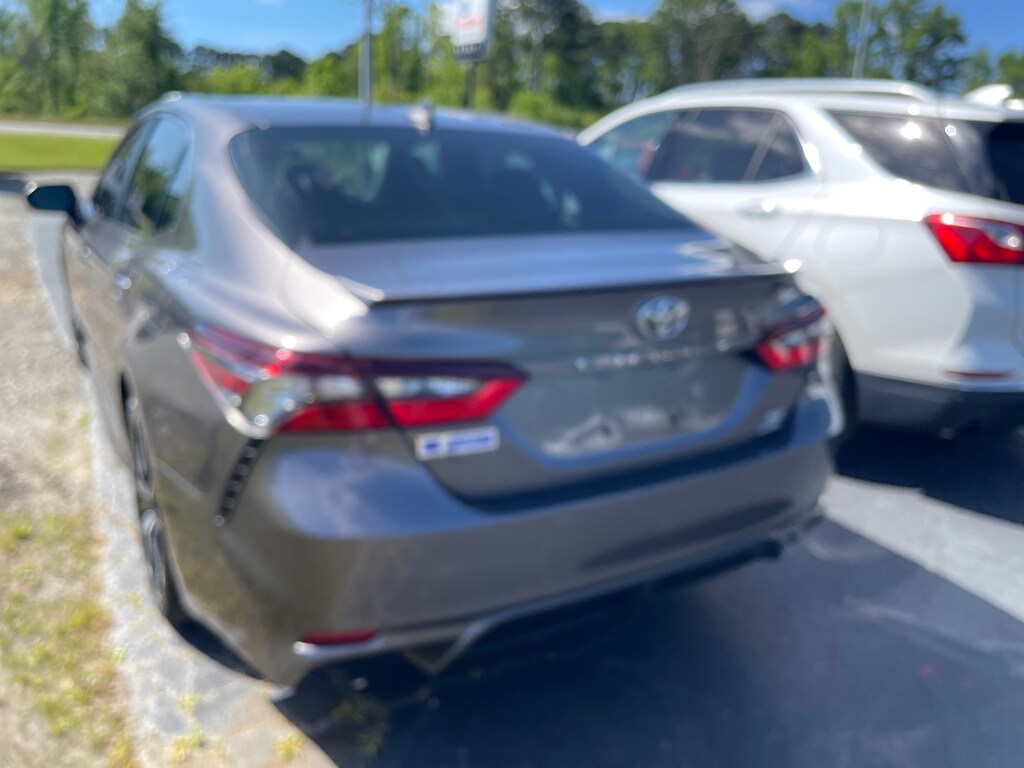 Used 2022 Toyota Camry SE AWD SE Sedan