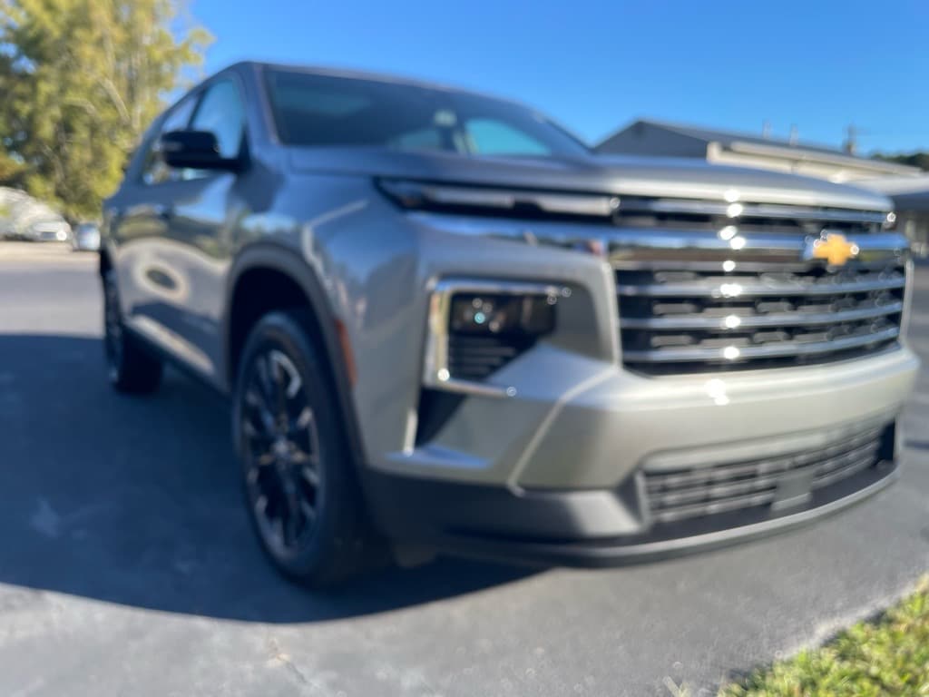 New 2026 Chevrolet Traverse LT SUV