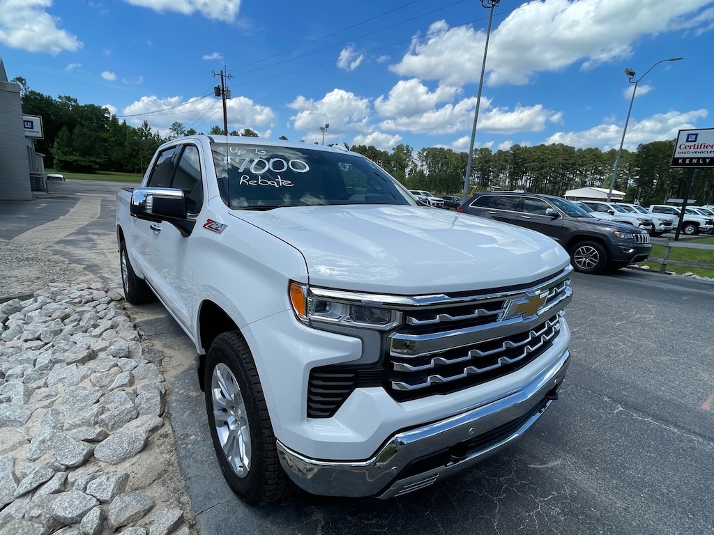 New 2026 Chevrolet Silverado 1500 LTZ Truck