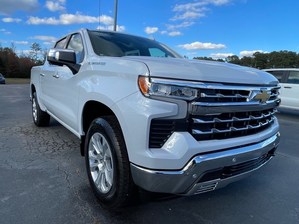 2026 Chevrolet Silverado 1500 LTZ's photo