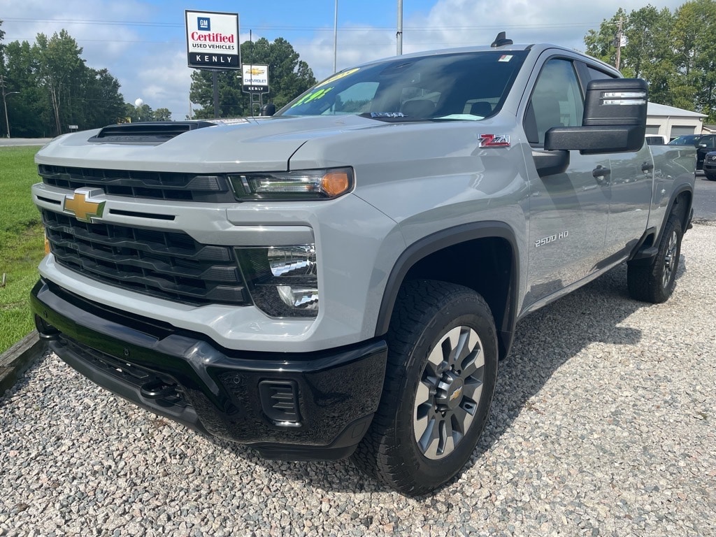 2025 Chevrolet Silverado 2500 HD Custom