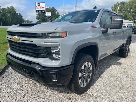 2025 Chevrolet Silverado 2500 HD Custom Truck