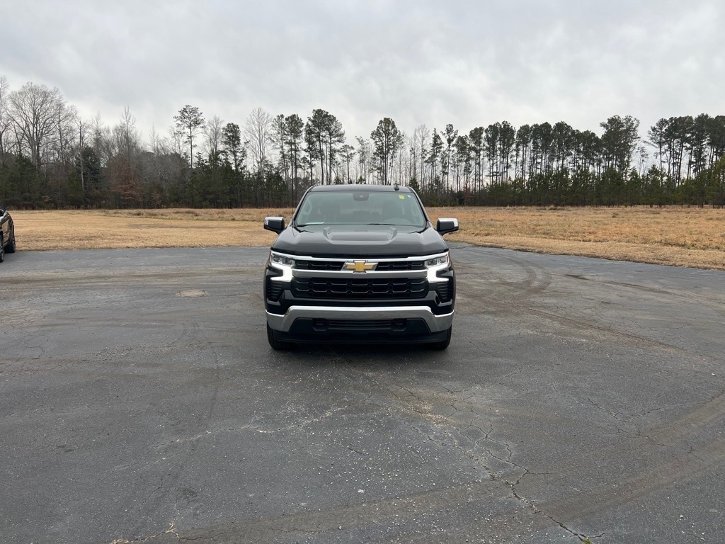 Used 2023 Chevrolet Silverado 1500 LT with VIN 2GCUDDED9P1146274 for sale in Kenly, NC