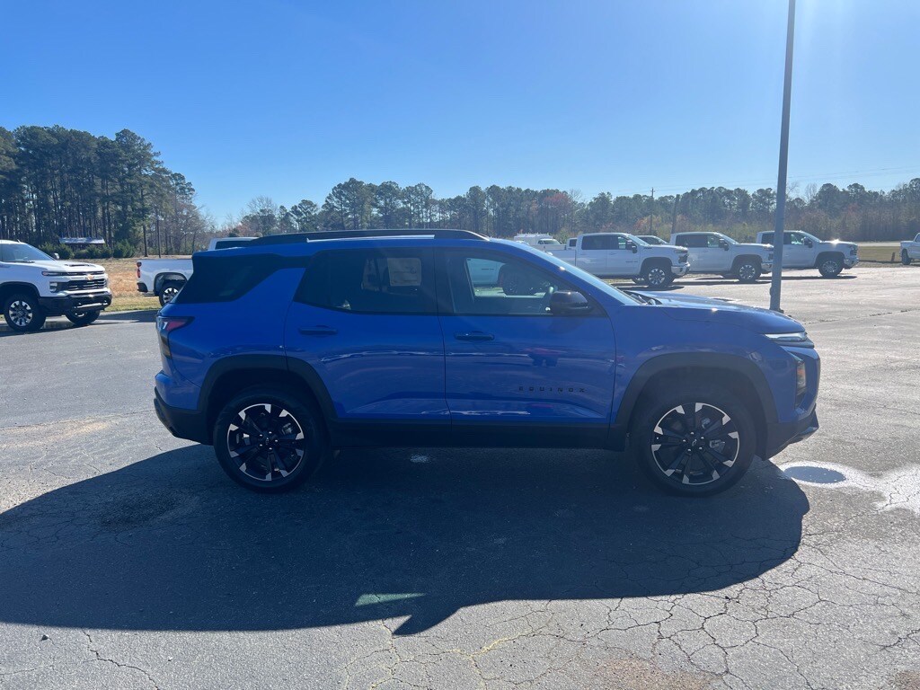 2025 Chevrolet Equinox RS photo 4