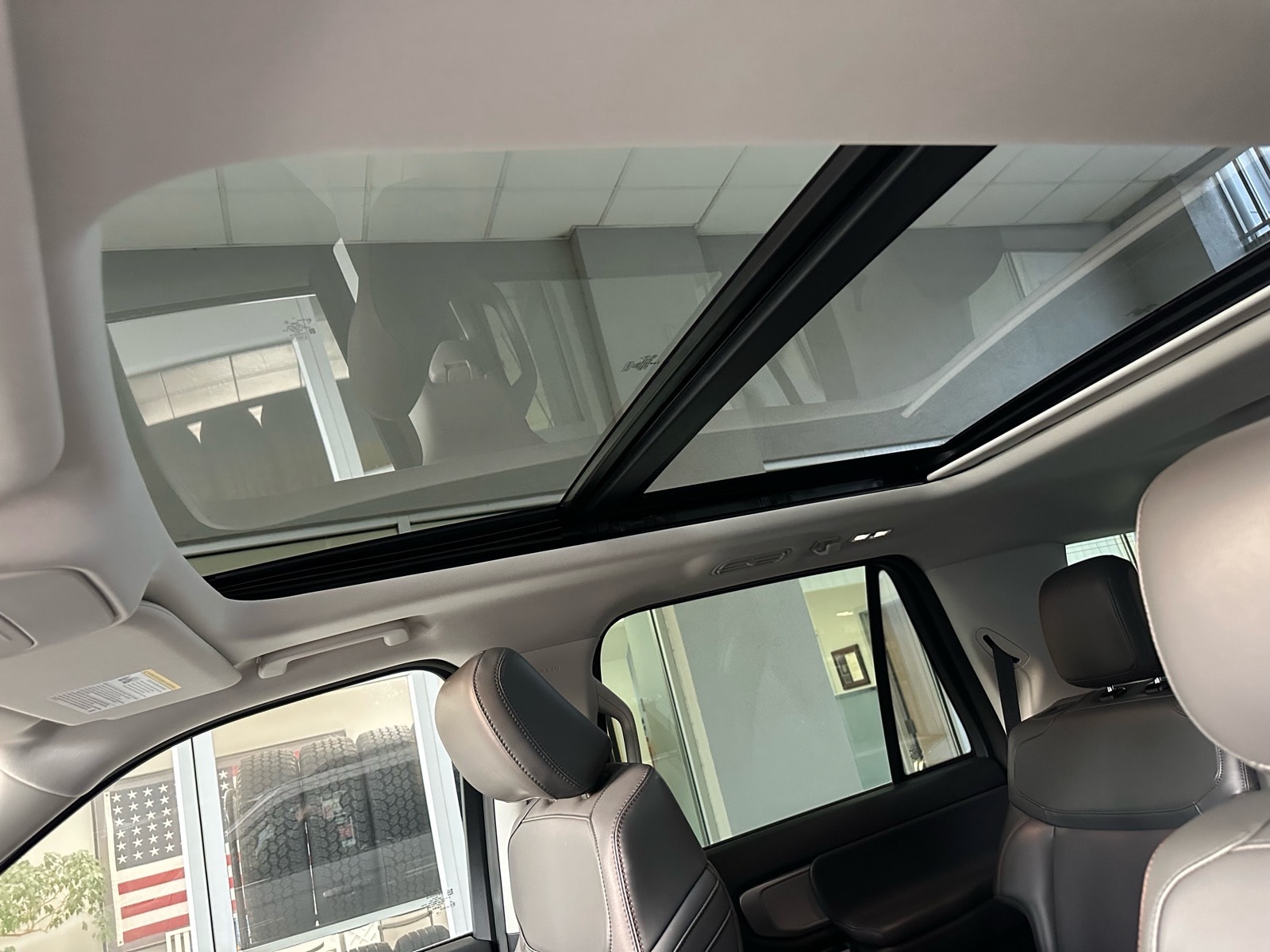 2025 Ford Expedition Active - Photo 23