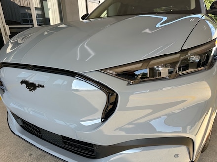 2025 Ford Mustang Mach-E Premium Premium  SUV