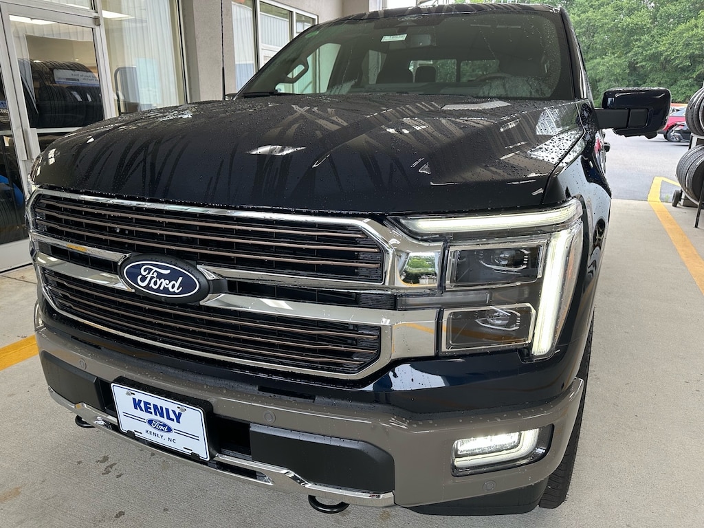 New 2026 Ford F-150 King Ranch 4x4 King Ranch SuperCrew 5.5 ft. SB