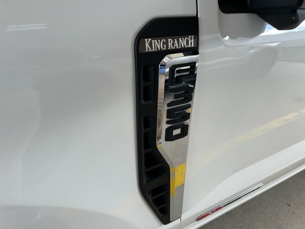 Certified 2024 Ford F-350 Super Duty King Ranch 4x4 King Ranch Crew Cab 8 ft. LB DRW Pickup