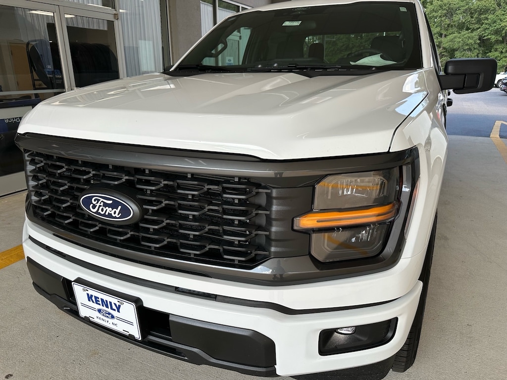 New 2026 Ford F-150 STX 4x2 STX SuperCrew 5.5 ft. SB