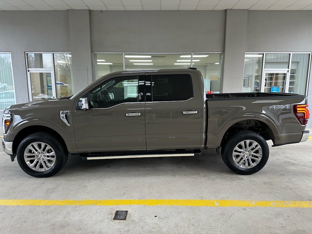 New 2026 Ford F-150 Lariat 4x4 Lariat SuperCrew 5.5 ft. SB