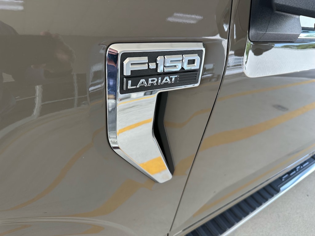 New 2026 Ford F-150 Lariat 4x4 Lariat SuperCrew 5.5 ft. SB