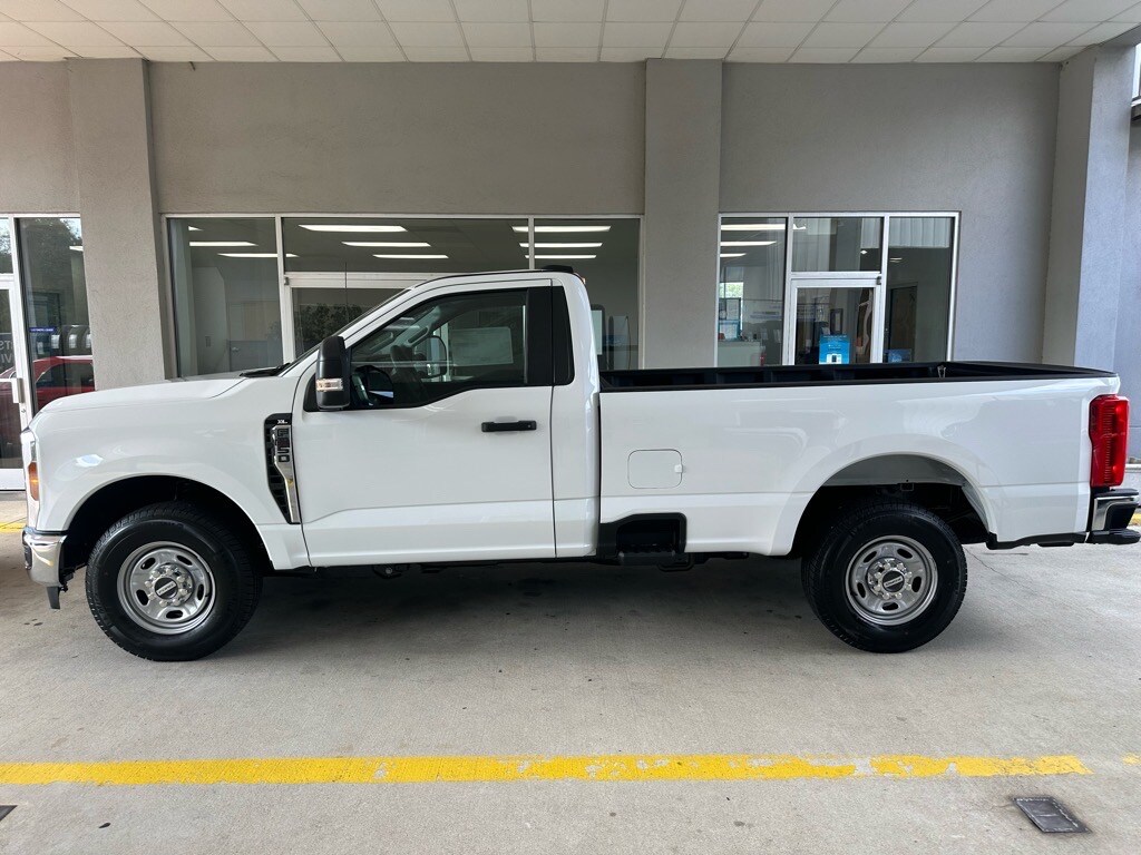 New 2026 Ford F-250 Super Duty XL 4x2 XL Regular Cab 8 ft. LB Pickup