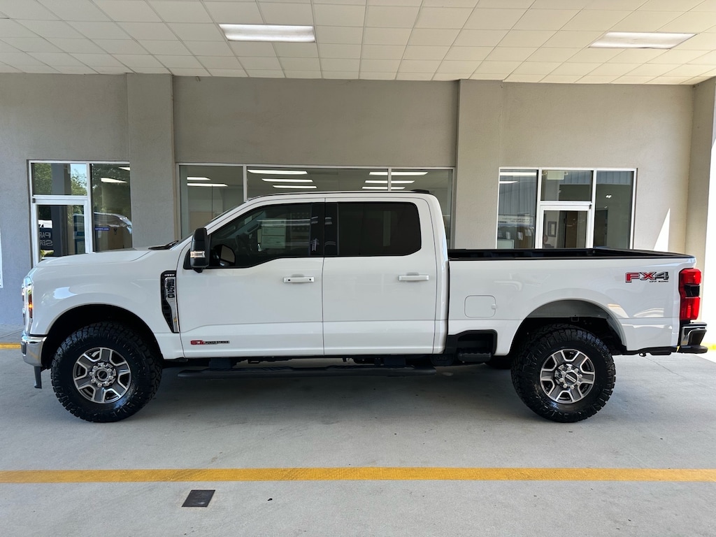 Certified 2024 Ford F-250 Super Duty Lariat 4x4 Lariat Crew Cab 6.8 ft. SB Pickup