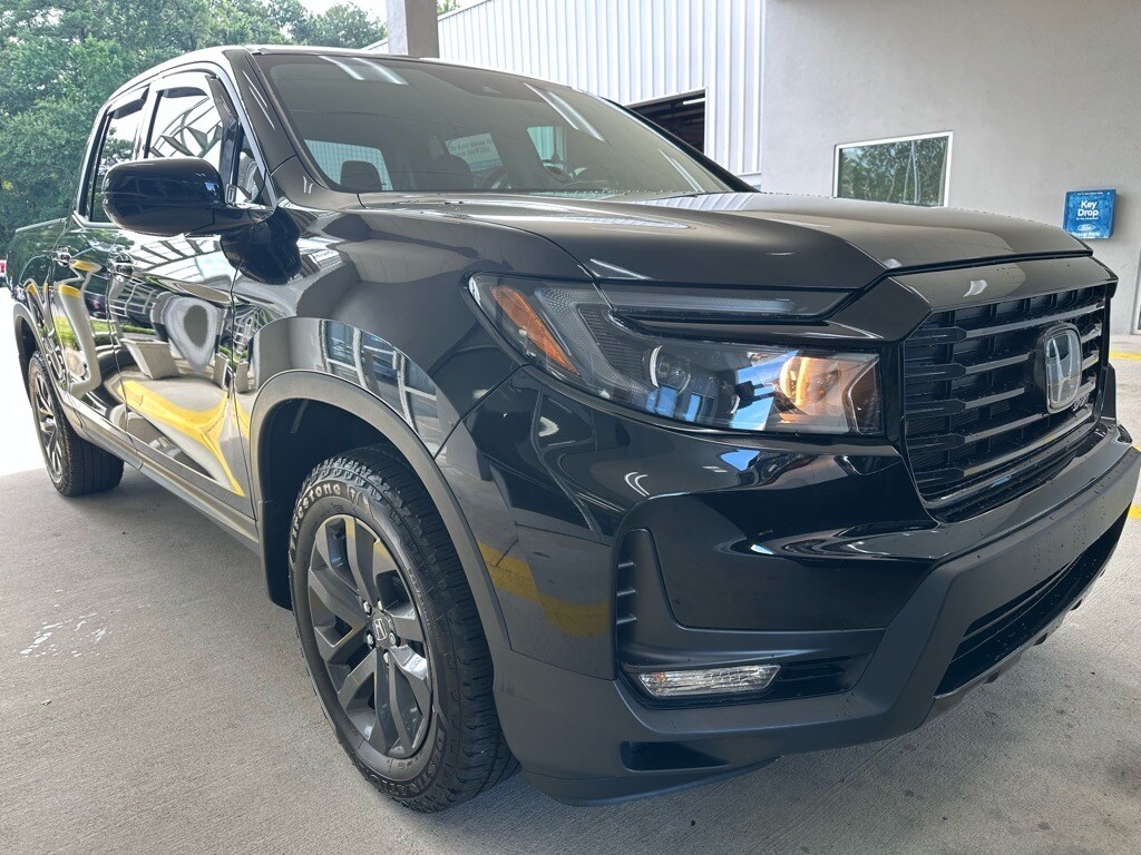 2023 Honda Ridgeline Sport photo 4