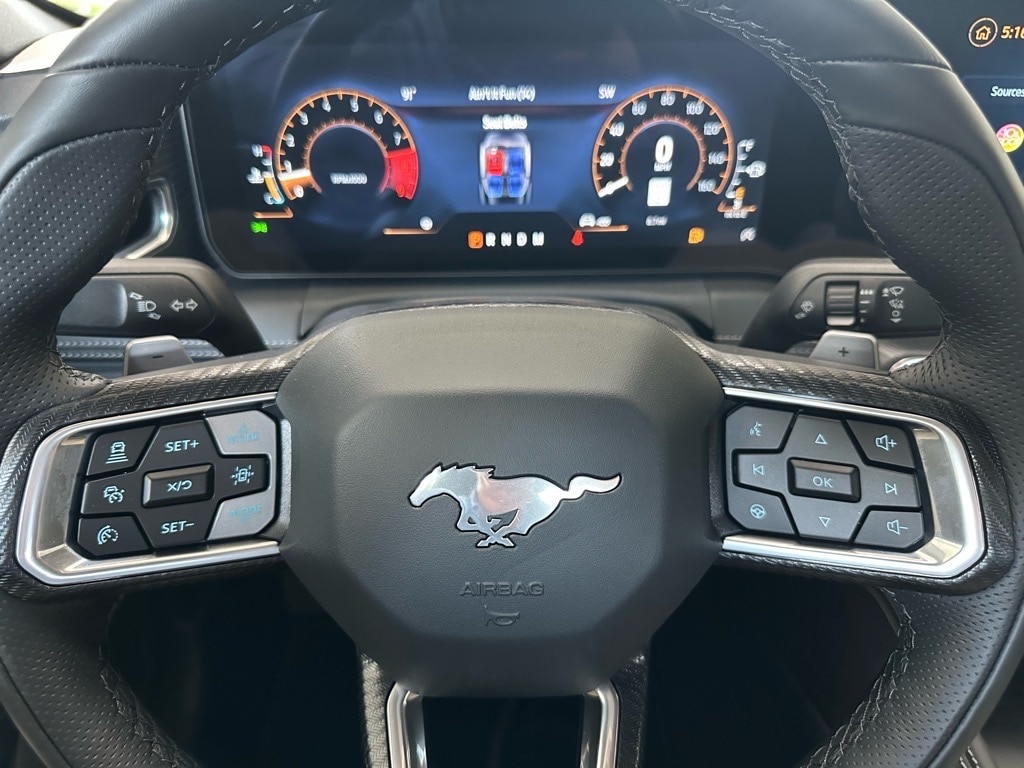 2025 Ford Mustang GT Premium Convertible - Photo 31