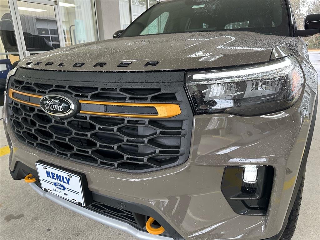 New 2026 Ford Explorer Tremor AWD Tremor SUV