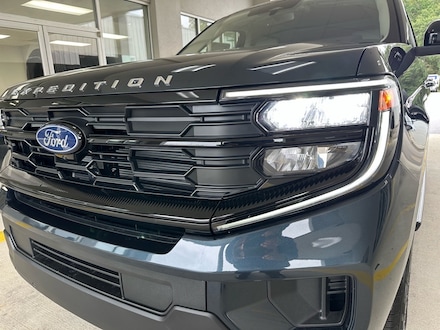 2025 Ford Expedition Active 4x4 Active  SUV