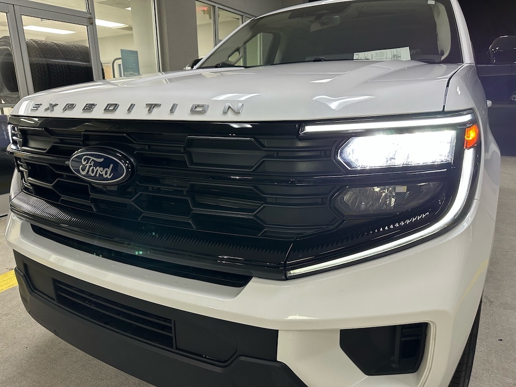 Certified 2025 Ford Expedition Active 4x2 Active SUV