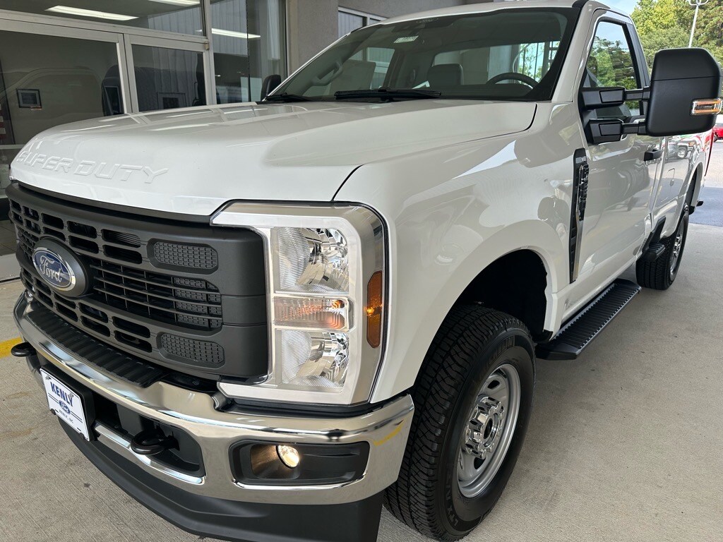 New 2026 Ford F-250 Super Duty XL 4x4 XL Regular Cab 8 ft. LB Pickup