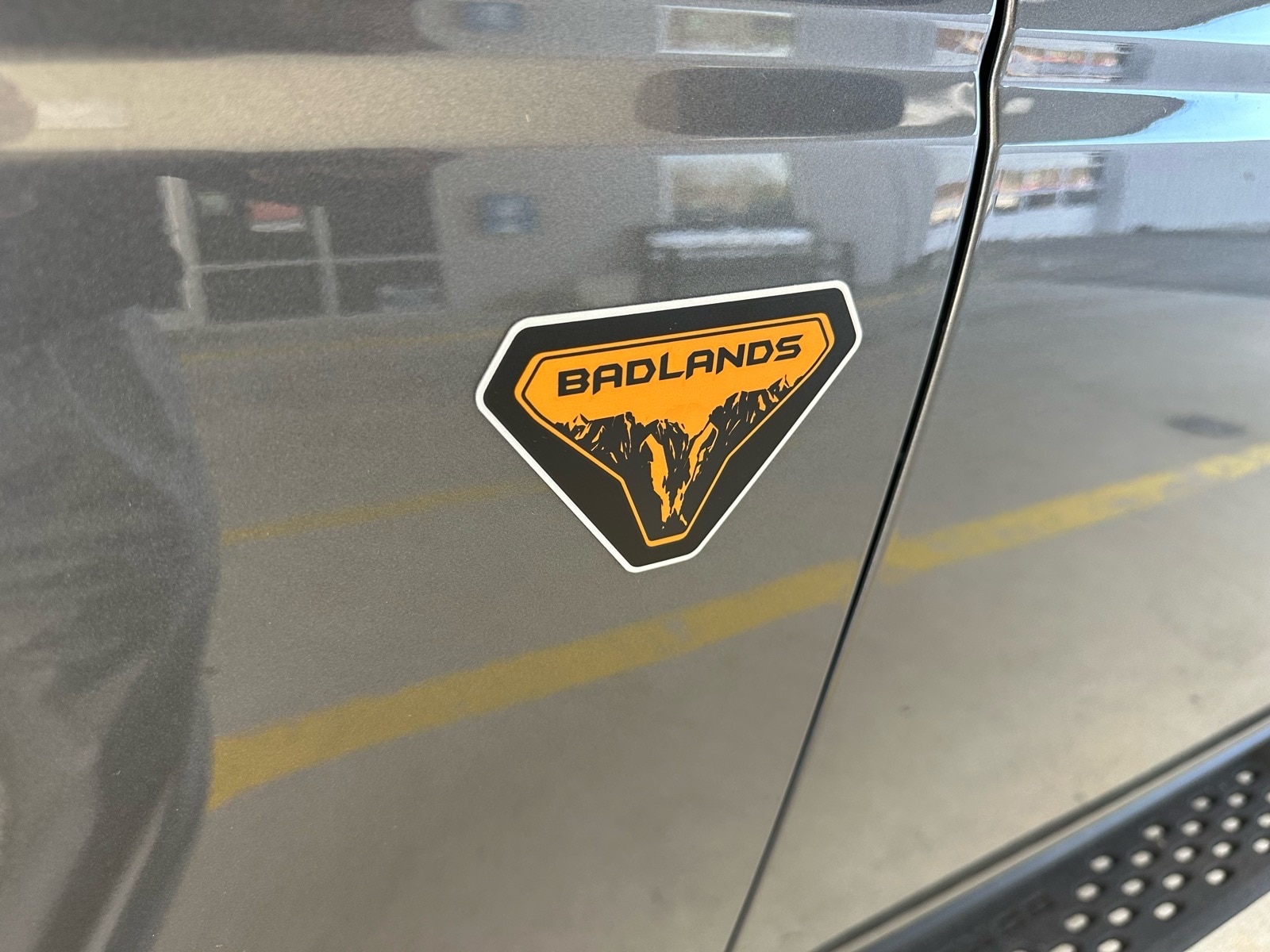 2025 Ford Bronco 4-Door Badlands - Photo 6