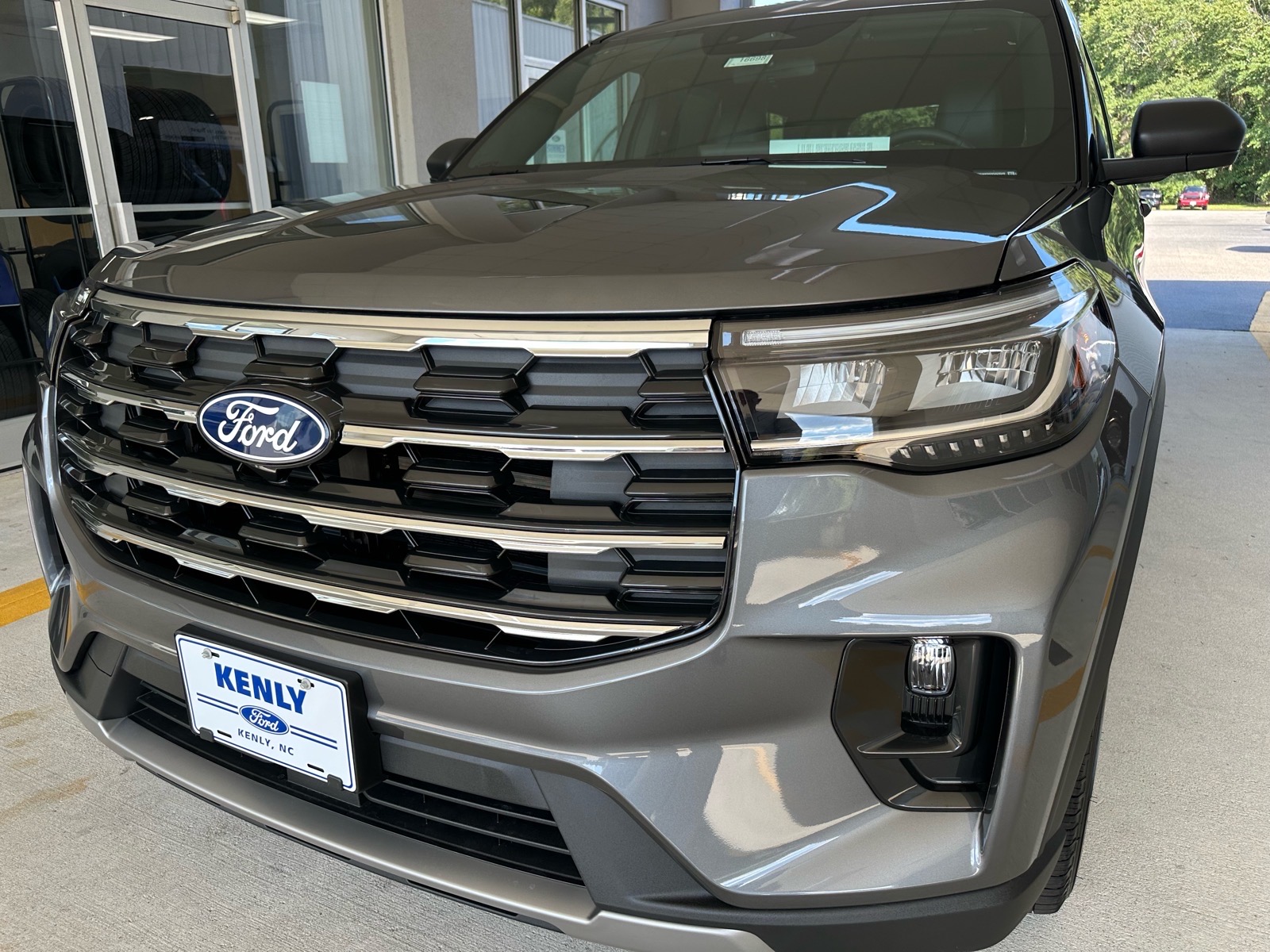 2027 Ford Explorer Active AWD Active  SUV