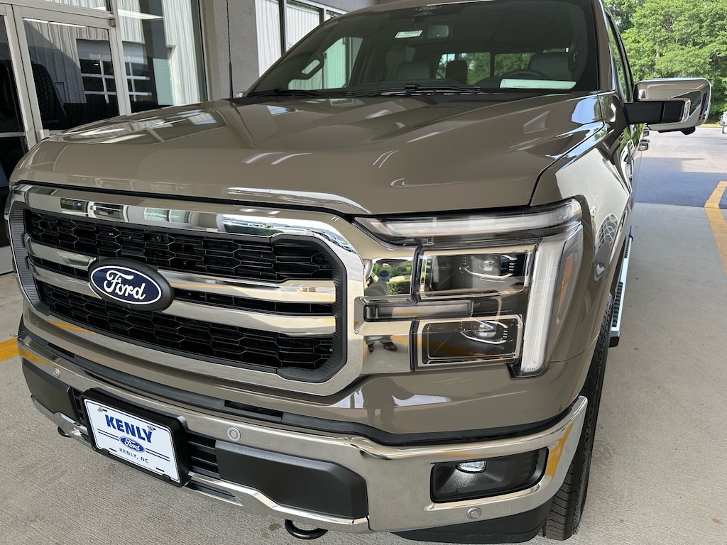 New 2026 Ford F-150 Lariat 4x4 Lariat SuperCrew 5.5 ft. SB