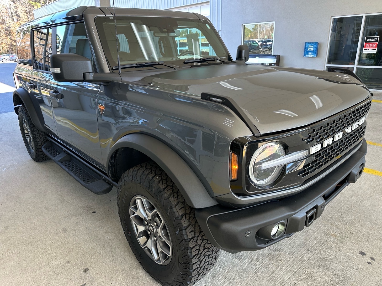 2025 Ford Bronco 4-Door Badlands - Photo 9