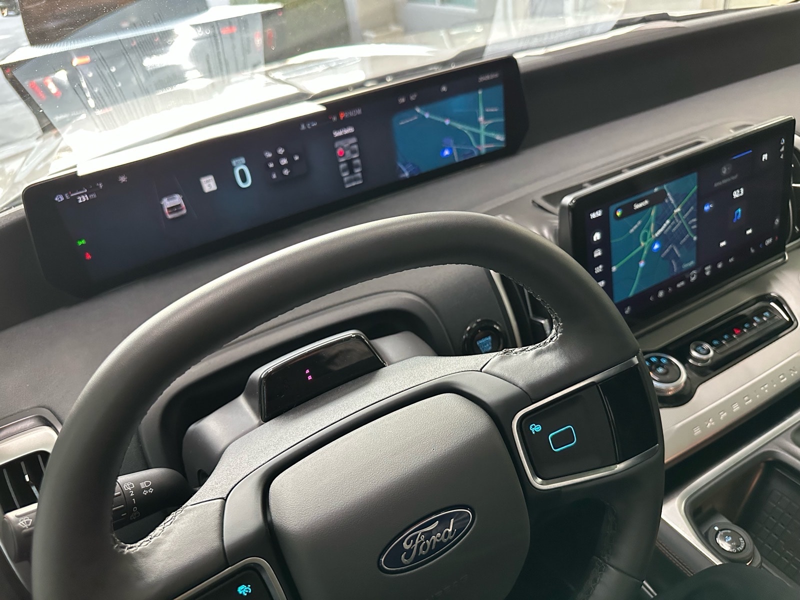 2025 Ford Expedition Active - Photo 38