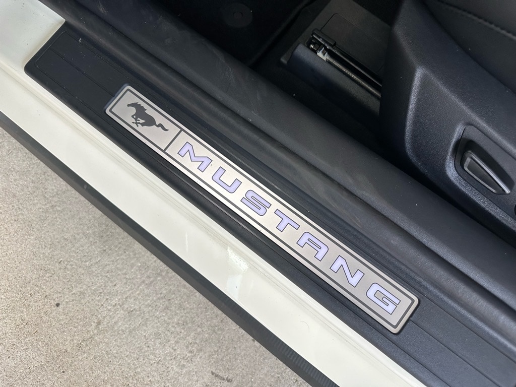 2025 Ford Mustang GT Premium Convertible - Photo 23