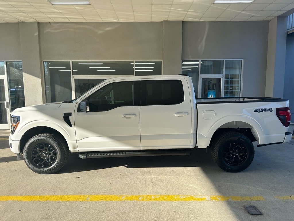 New 2025 Ford F-150 XLT 4x4 XLT SuperCrew 5.5 ft. SB