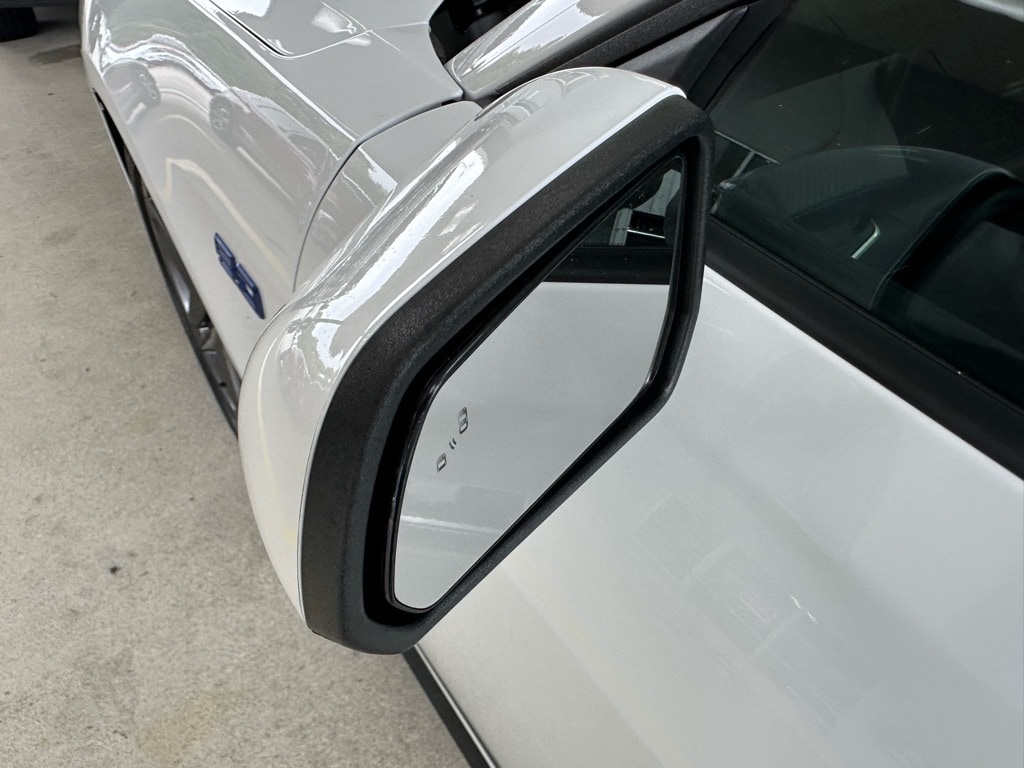 2025 Ford Mustang GT Premium Convertible - Photo 13