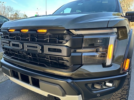 2026 Ford F-150 Raptor 4x4 Raptor  SuperCrew 5.5 ft. SB