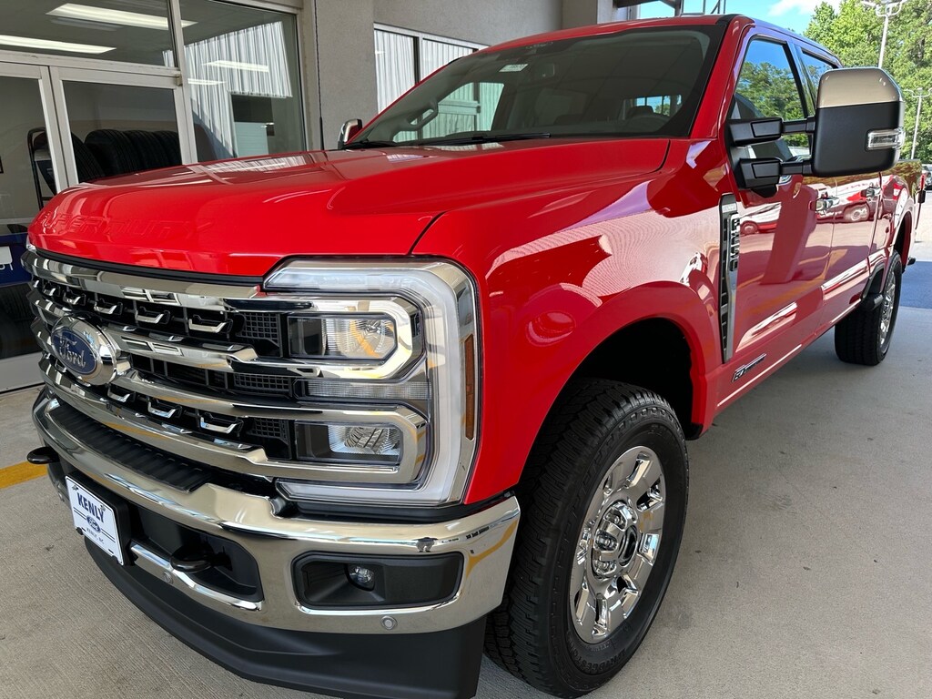 New 2026 Ford F-250 Super Duty Lariat 4x4 Lariat Crew Cab 6.8 ft. SB Pickup