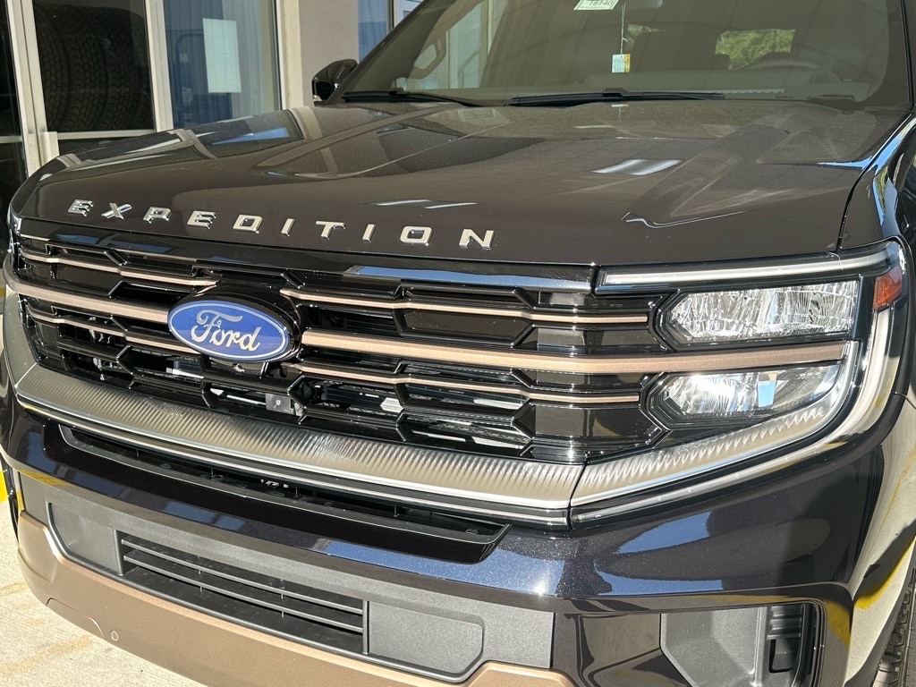 2025 Ford Expedition King Ranch's photo