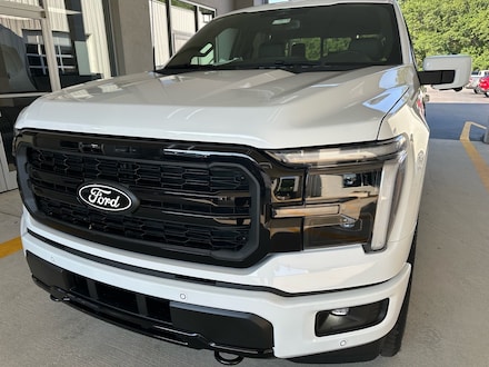 2026 Ford F-150 Lariat 4x4 Lariat  SuperCrew 5.5 ft. SB
