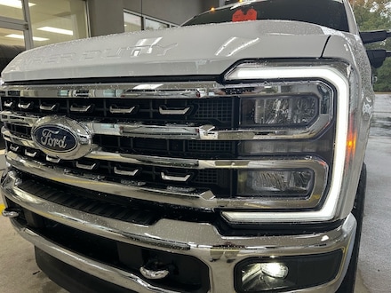 2024 Ford F-250 Super Duty Lariat 4x4 Lariat  Crew Cab 8 ft. LB Pickup