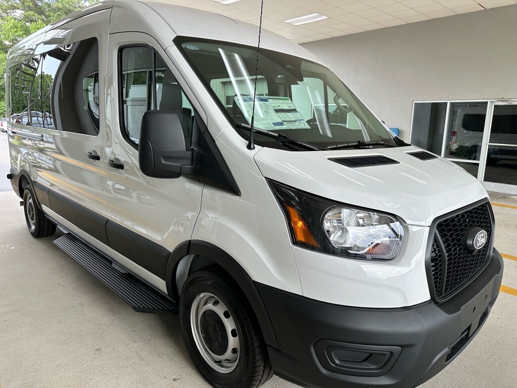 New 2026 Ford Transit 350 XL 350 XL LWB Medium Roof Passenger Van