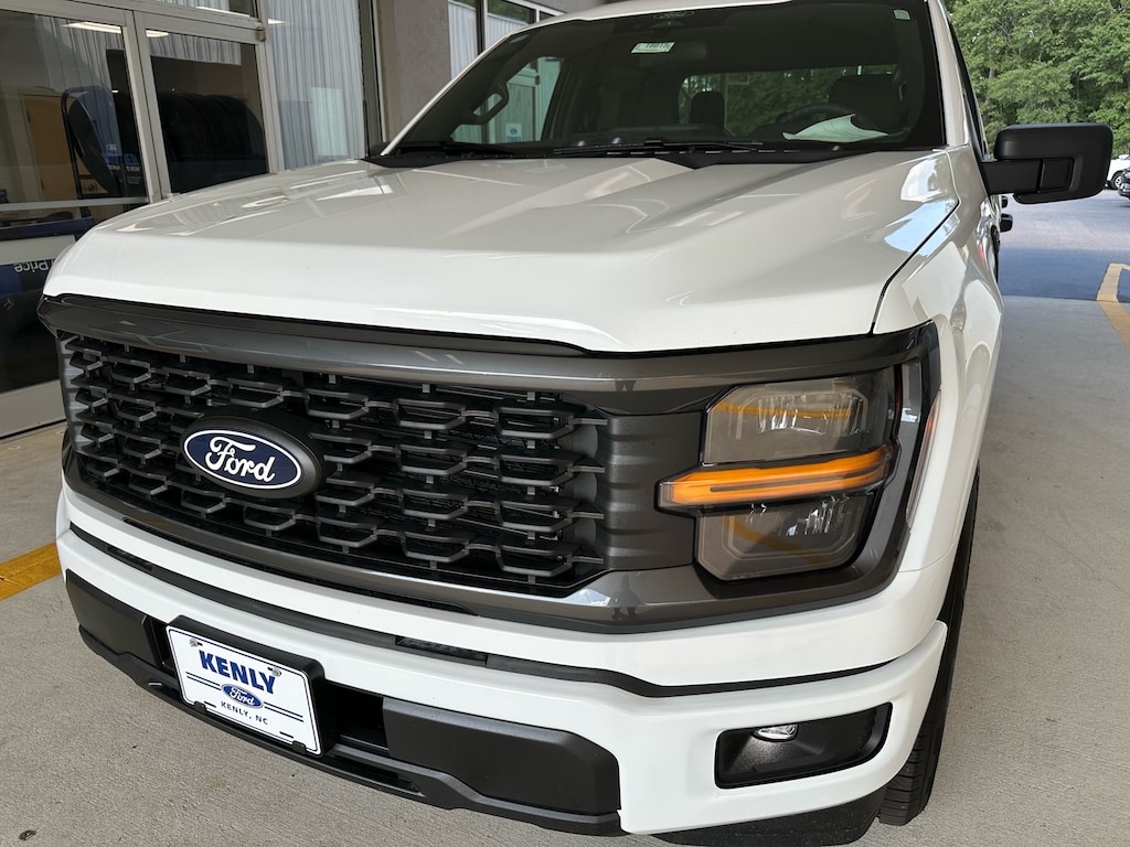 New 2026 Ford F-150 STX 4x2 STX SuperCrew 5.5 ft. SB