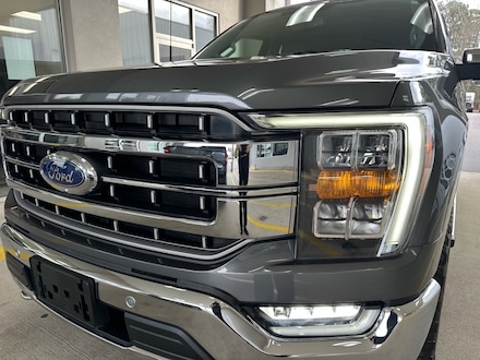 2023 Ford F-150 Lariat 4x4 Lariat  SuperCrew 5.5 ft. SB