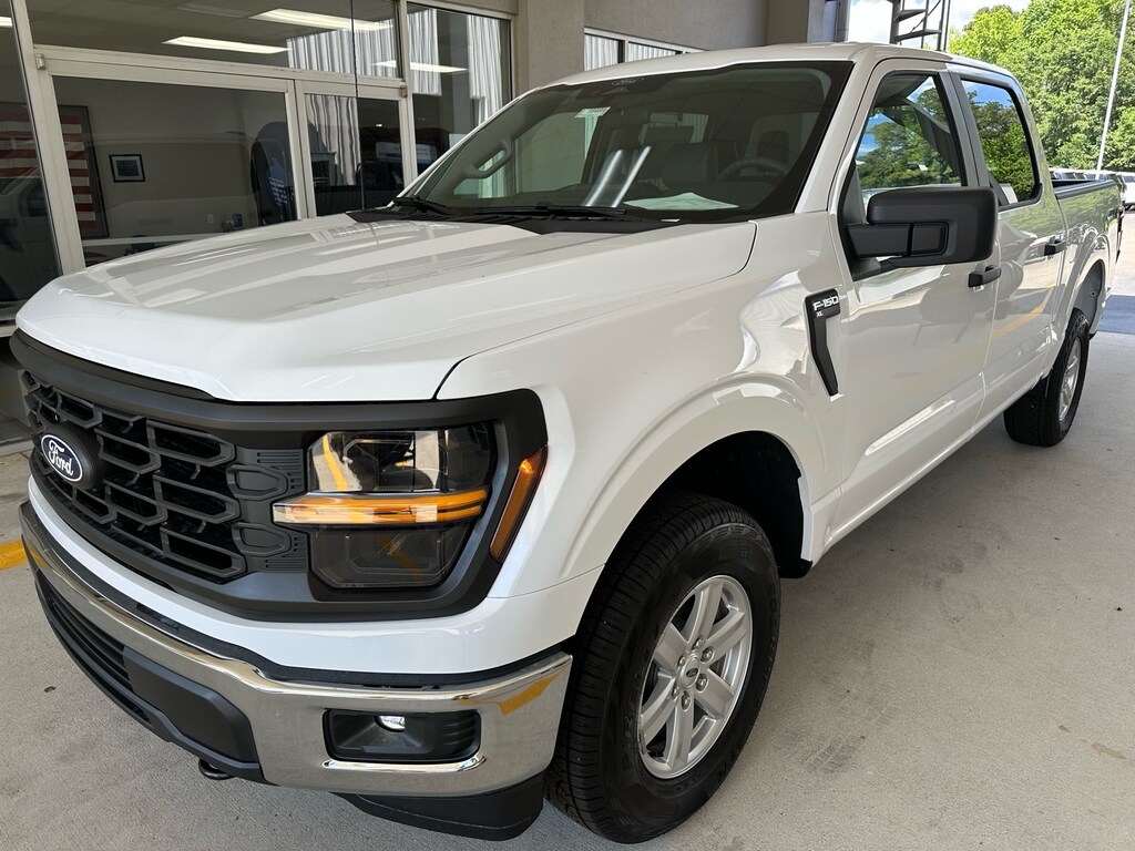 New 2026 Ford F-150 XL 4x4 XL SuperCrew 5.5 ft. SB
