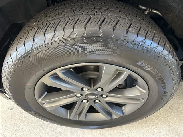 2023 Ford F-150 Lariat photo 3