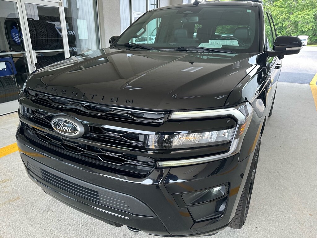 Certified 2023 Ford Expedition Limited 4x4 Limited SUV